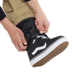 Volcom Men's L GORE-TEX Pants -The Skiing Equipment Store mens l gore tex pants p9740 41770 zoom
