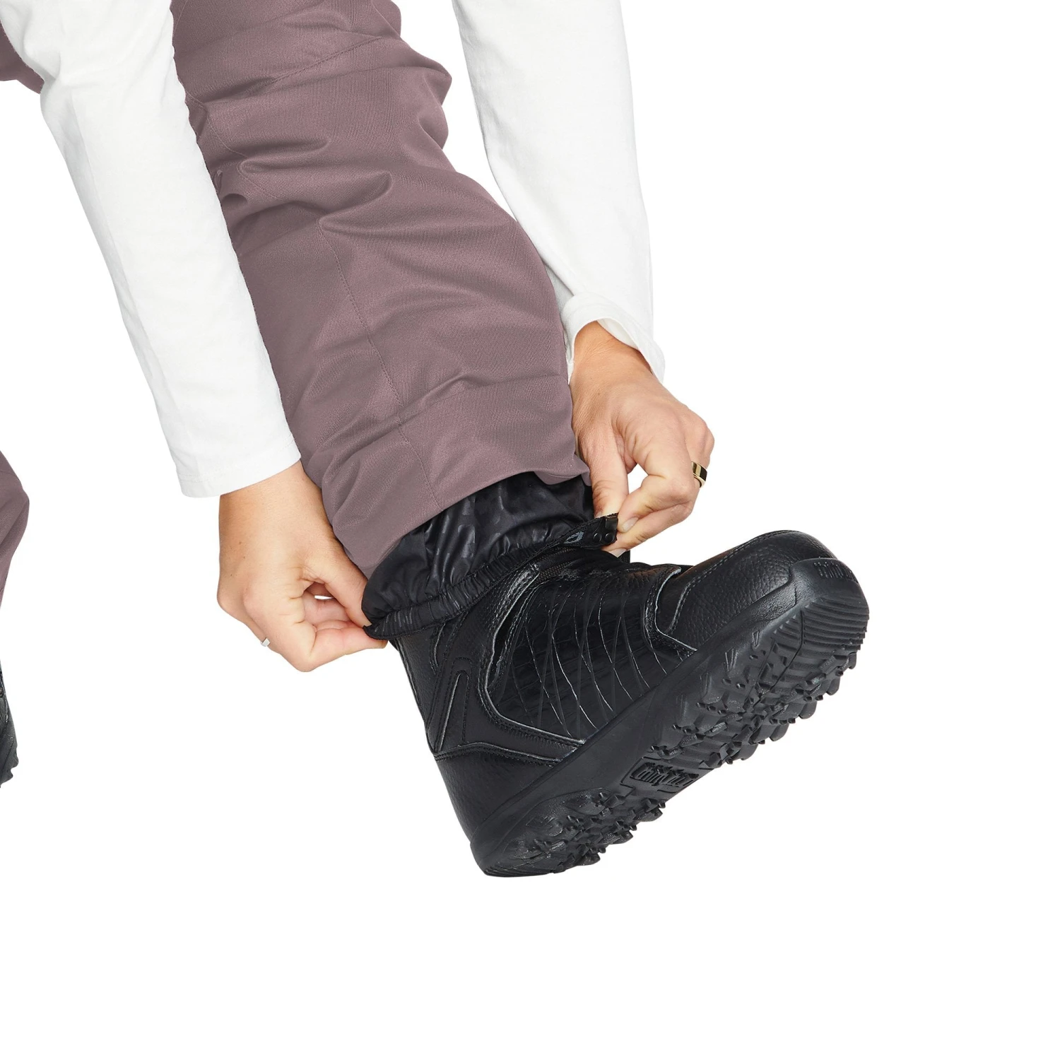 Volcom Women's Bridger Insulated Pants 5 Volcom Women's Bridger Insulated Pants - Image 3